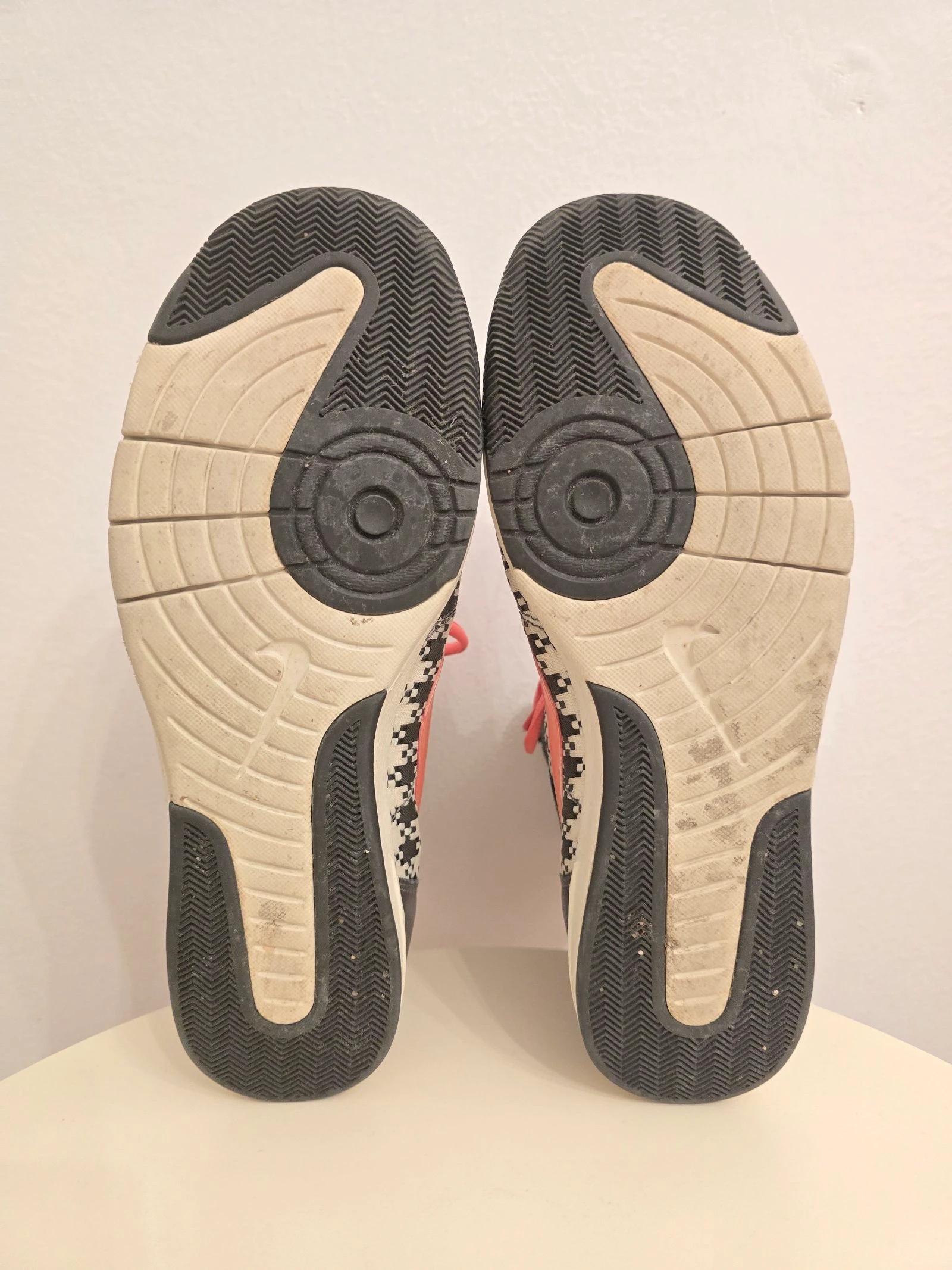 Nike sneakers – photo 4